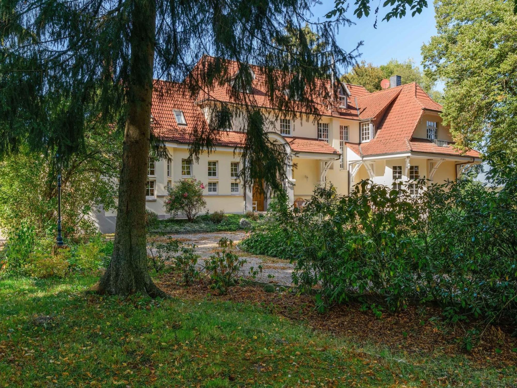 Cozy Holiday Home On A Horse Farm In The L Neburg Heath Eschede Exterior foto